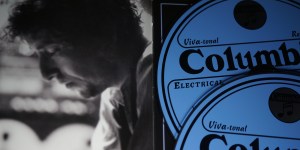 Bob Dylan and the wisdom of looking back