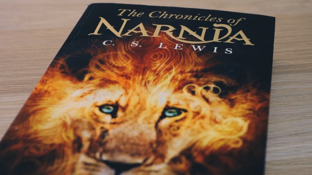 Chronicles-Narnia-Aslan-CS-Lewis-book-