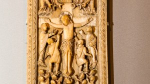 crucifix ivory