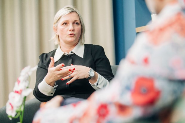 mirela coric; reflektor