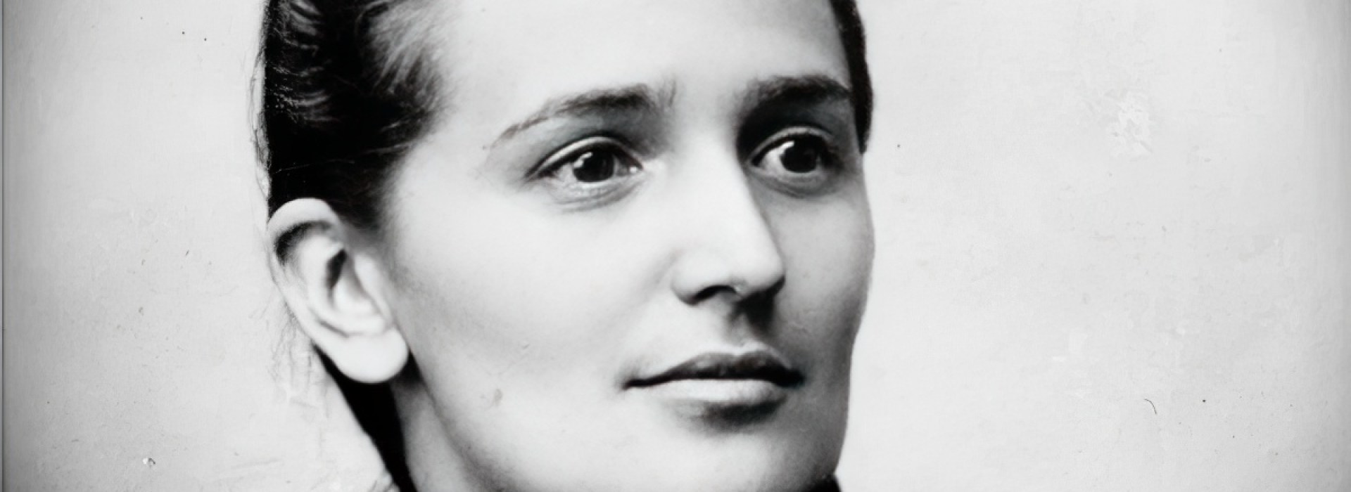 Black and white portrait photo of St. Laura Montoya
