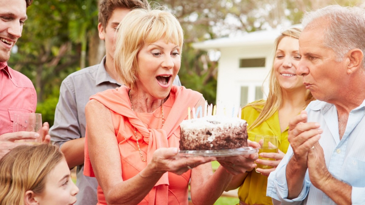birthday, woman, anniversaire, 50 ans, femme, famille, fête