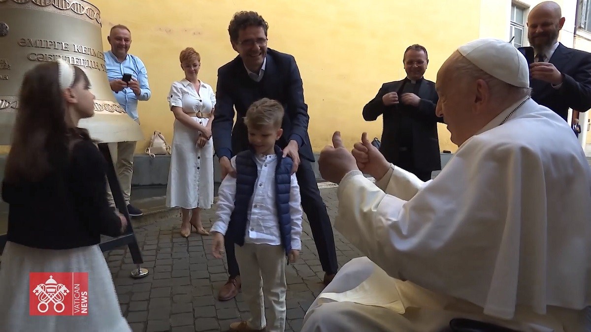 Pope blesses "Voice of the Unborn" bell for Kazakhstan - Vimarsana News