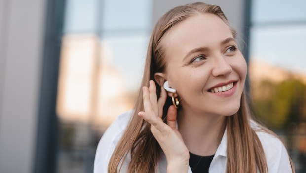 woman earbuds
