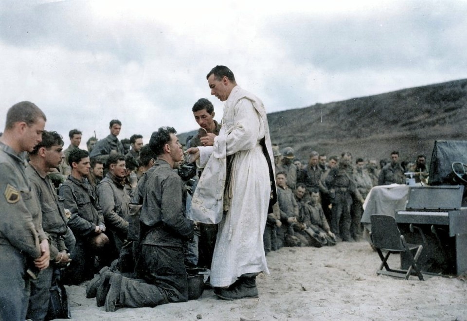 CATHOLIC-CHAPLAINS-NORMANDY-INVASION-COLOR image