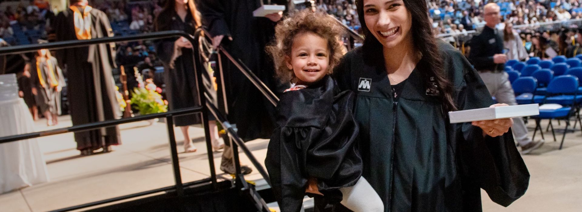 student-mom-graduate-university-of-mary