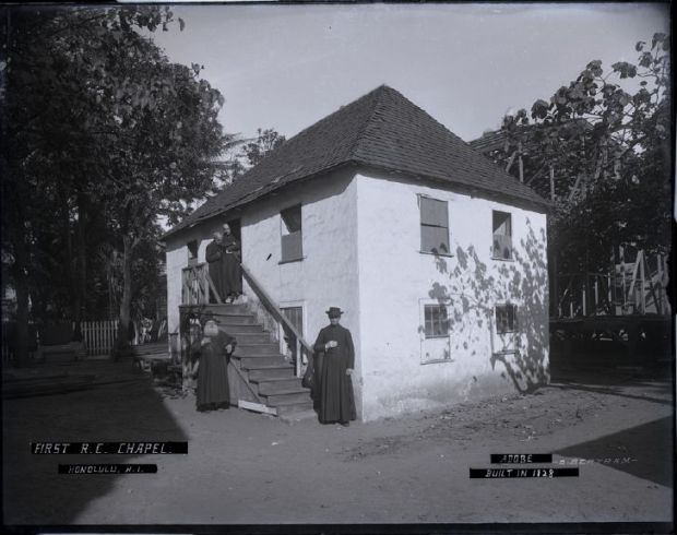 The first Roman Catholic chapel in Honolulu, circa 1828
