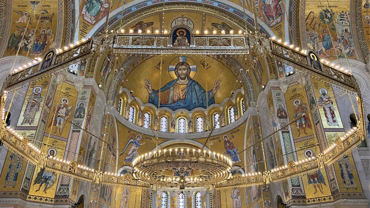 Belgrade-Serbia-10.-March-2022-Church-of-Saint-Sava-.jpg