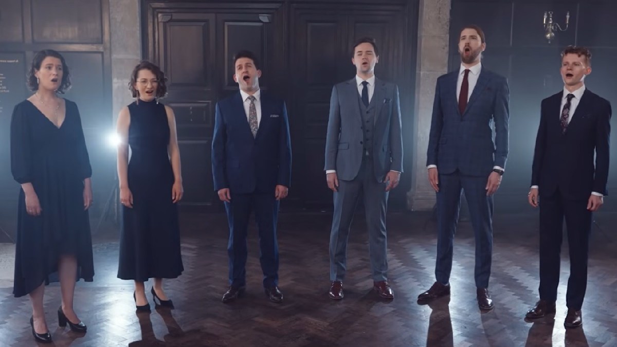 VOCES8 "Let My Love Be Heard"