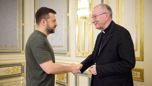 parolin-zelensky-AFP