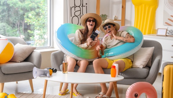 couple beach accessories