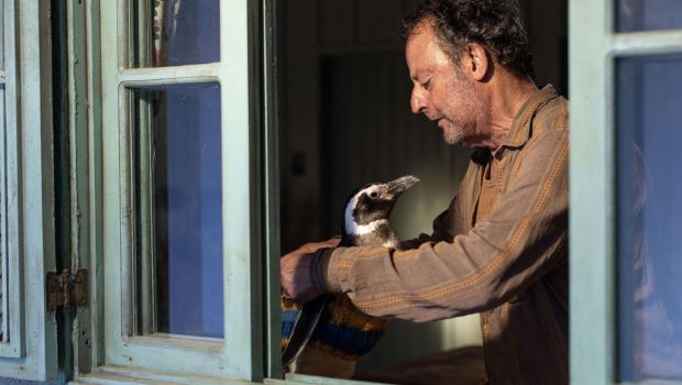 Jean Reno in "My Penguin Friend"