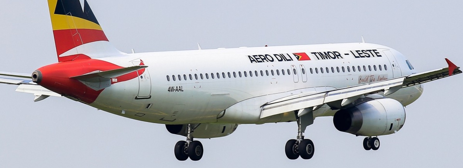 An Airbus A320-232 of Aero Dili with registration 4W-AAL approach Tan Son Nhat international airport.