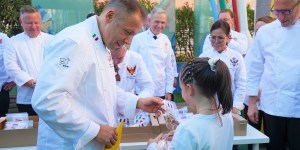 Chefs of world leaders make sweets for kids at Bambino Gesù