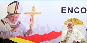 Freedom isn&#8217;t having more stuff, Pope tells young people in East Timor