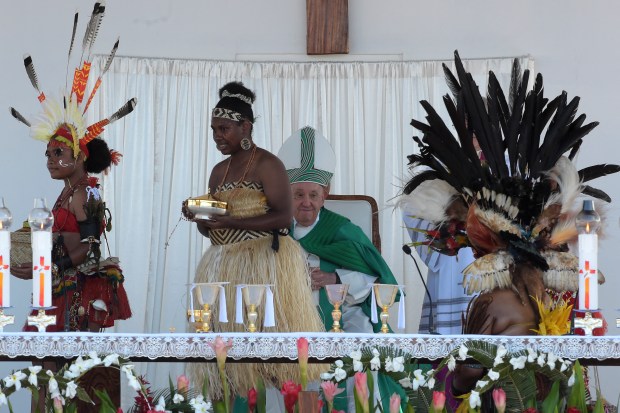 Pope Francis-mass-Sir John Guise Stadium-Port Moresby-Papua New Guinea