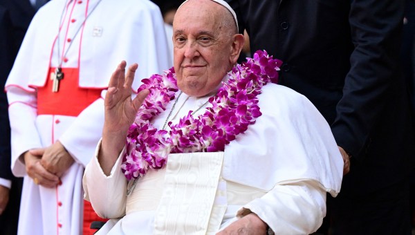 Pope-Francis-young-people-Catholic-Junior-College-Singapore