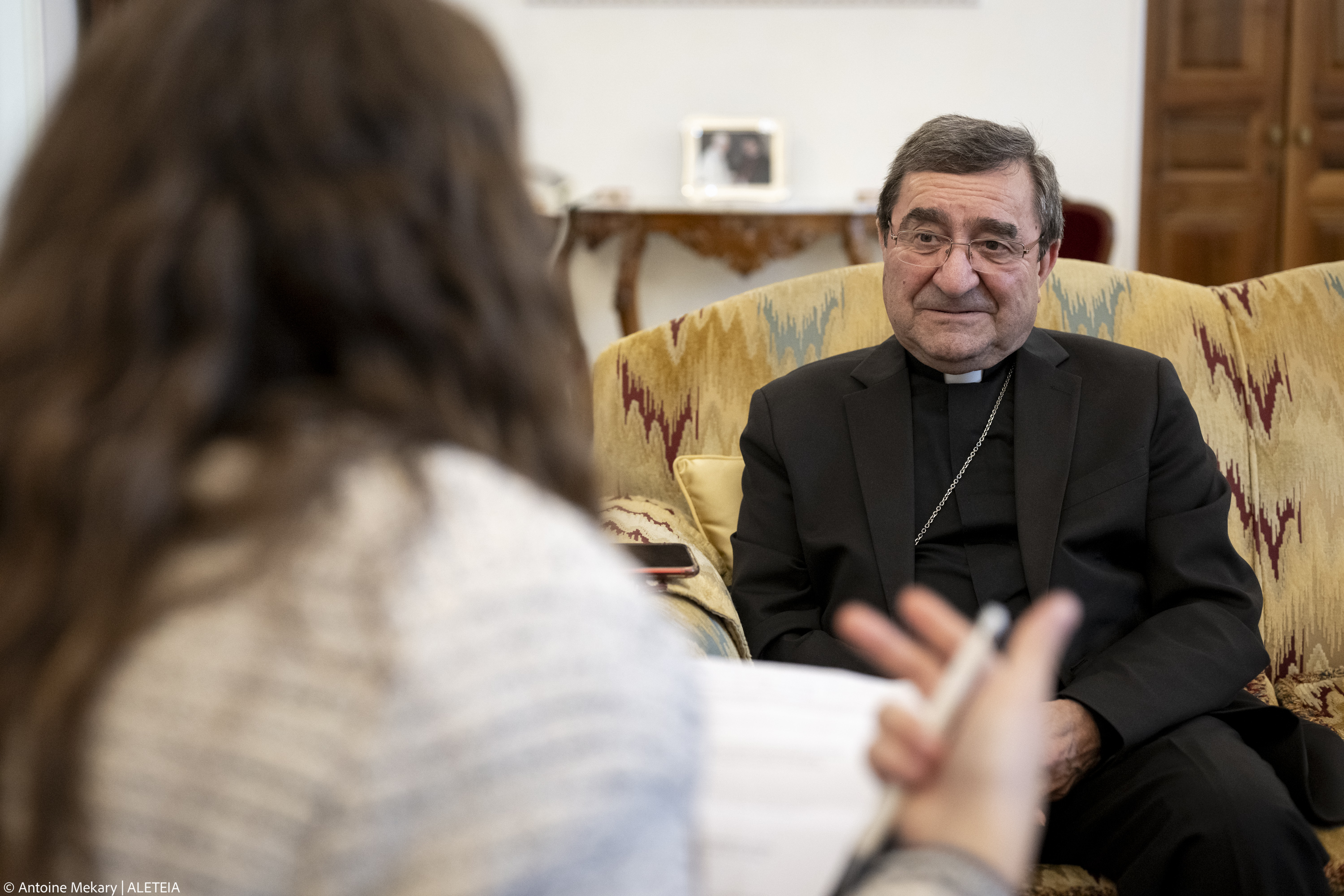 who learned to at age 5 speaks on kids of war