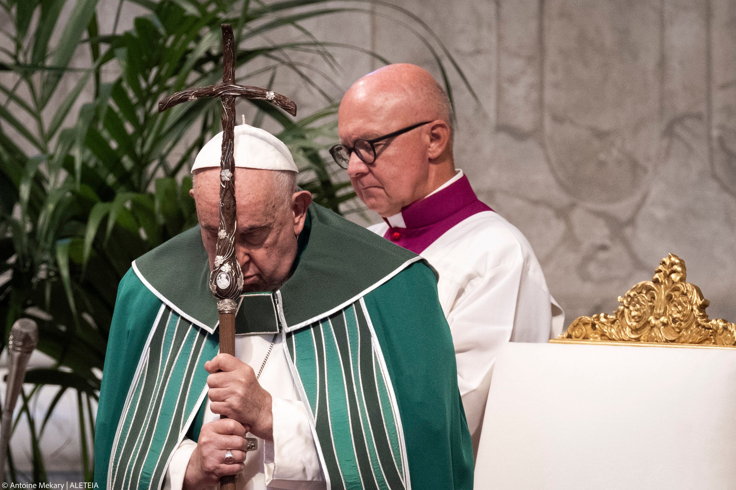 Pope gives seminarians some numbers to guide their lives