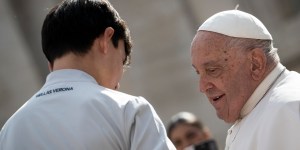 Pope: Today make a good Confession and read Luke