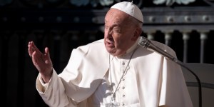 Why don&#8217;t I feel like praying? Pope suggests we ask ourselves