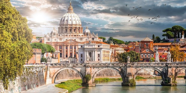 Vatican opens visitors’ center ahead of Jubilee 2025