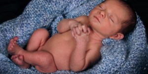 5 Bible verses to pray over your newborn baby