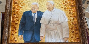 Palestinian President Mahmoud Abbas calls Pope Leo XVI
