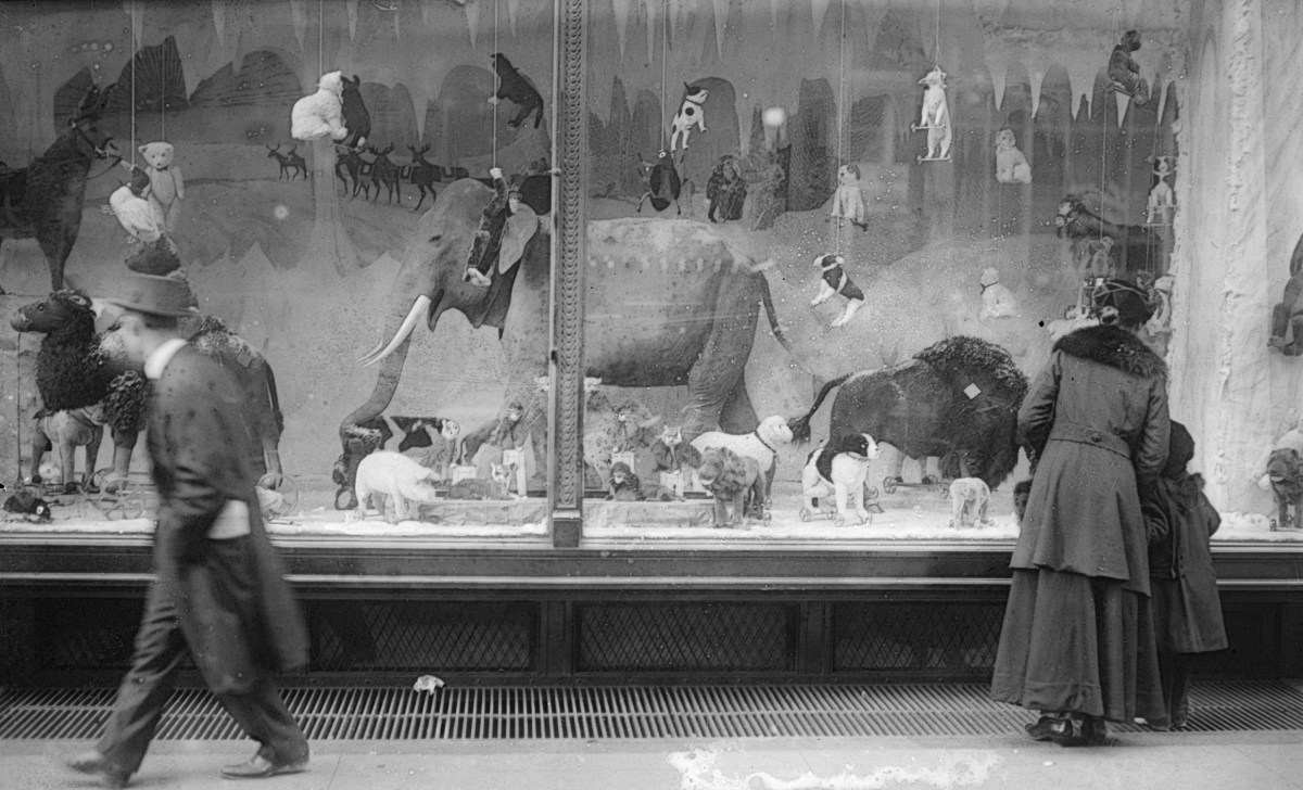 "Christmas Toys," 1910