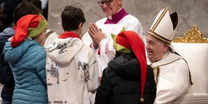 3 Characteristics of the Christmas star: Pope&#8217;s homily