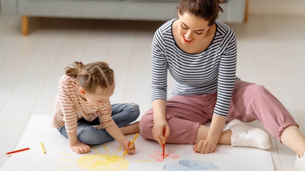 Mother and daughter coloring