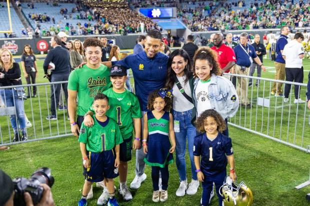 marcus-freeman-joanna-family-notre-dame-football-