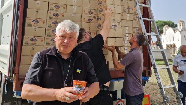 Kard. Konrad Krajewski z pomocą humanitarną w Ukrainie