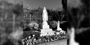 How to get a &#8220;Lourdes experience&#8221; in the United States