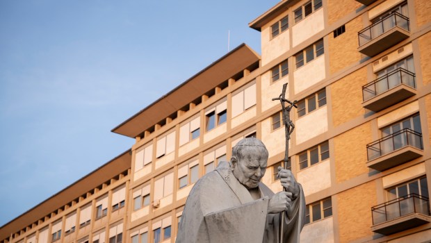 POPE-HEALTH-GEMELLI-HOSPITAL