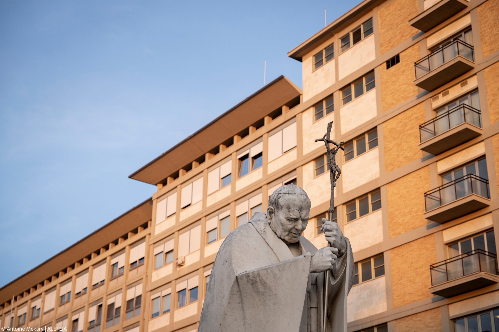 POPE-HEALTH-GEMELLI-HOSPITAL