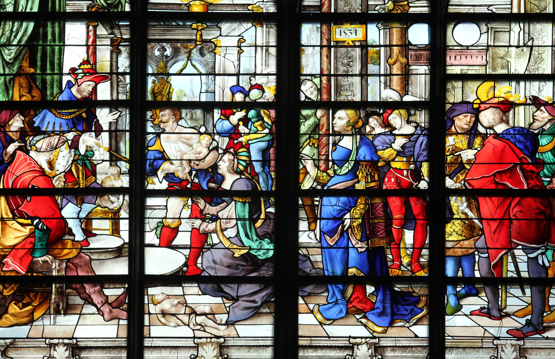 SAGESSE-DU-ROI-SALOMON-VITRAI-SAINT-GERVAIS-SAINT-PROTAIS-shutterstock
