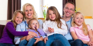 10 Tiny habits to build a family of faith