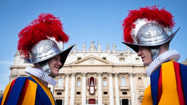 EASTER-VATICAN-POPE-EASTER2025