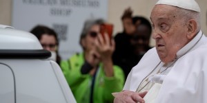Yesterday he gave his Easter blessing, today, Pope Francis dead at 88