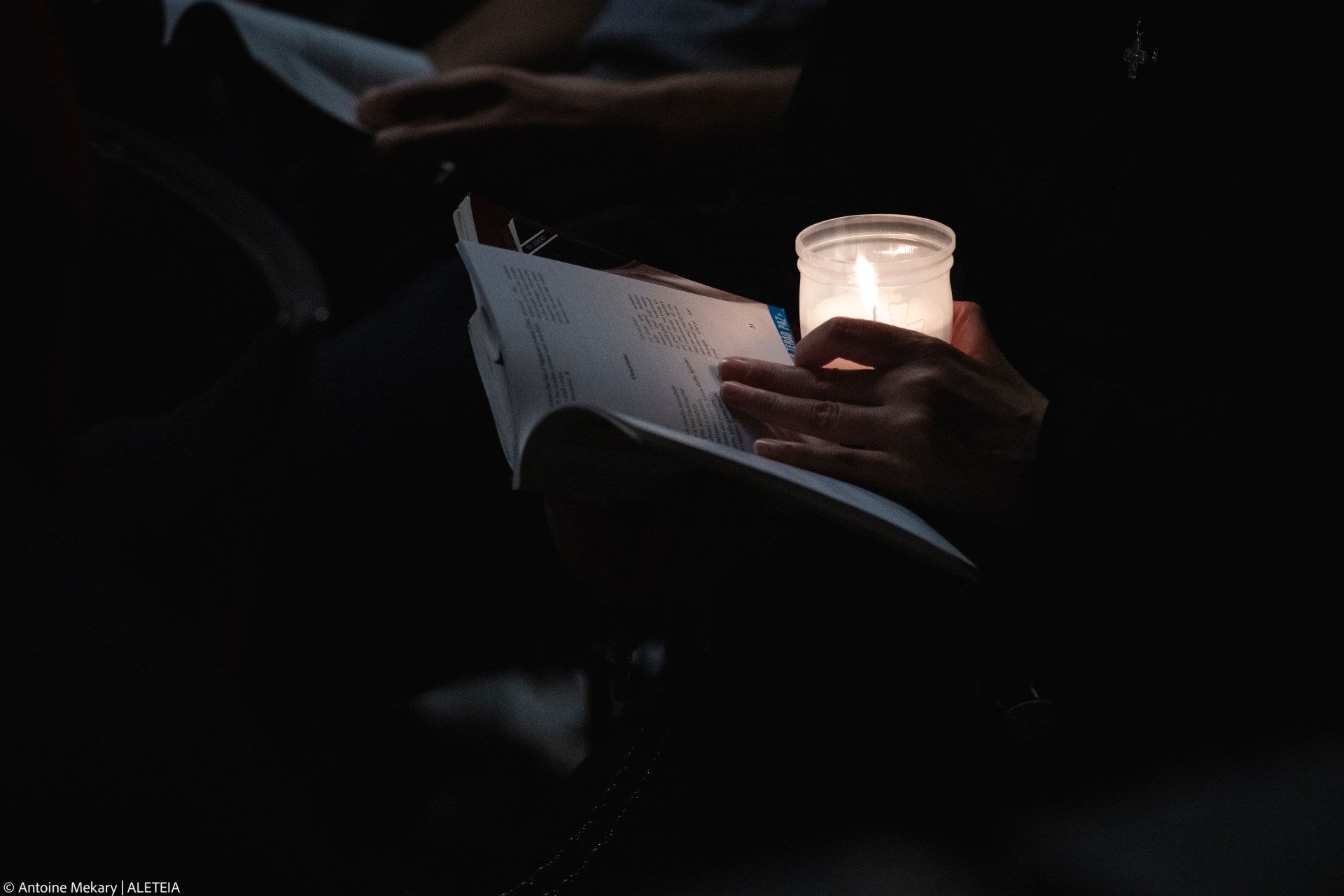 VATICAN-EASTER-VIGIL-2025