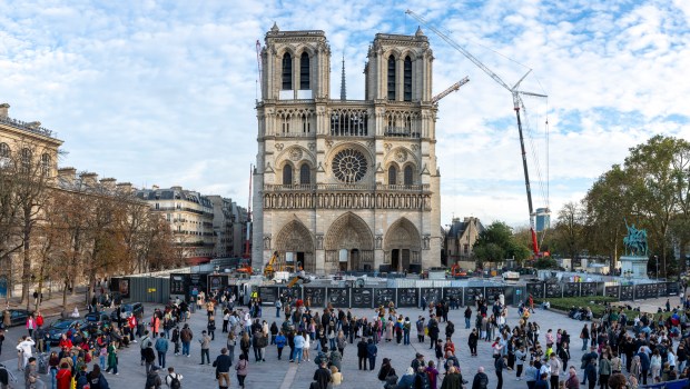 Pożar Notre Dame w Paryżu w 2019 roku