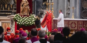 Cardinal Re: We&#8217;re gathered with Mary, like in the Upper Room (Photos)