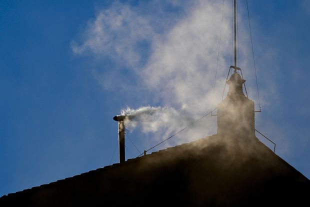 VATICAN-POPE-CONCLAVE-RELIGION-2025-04