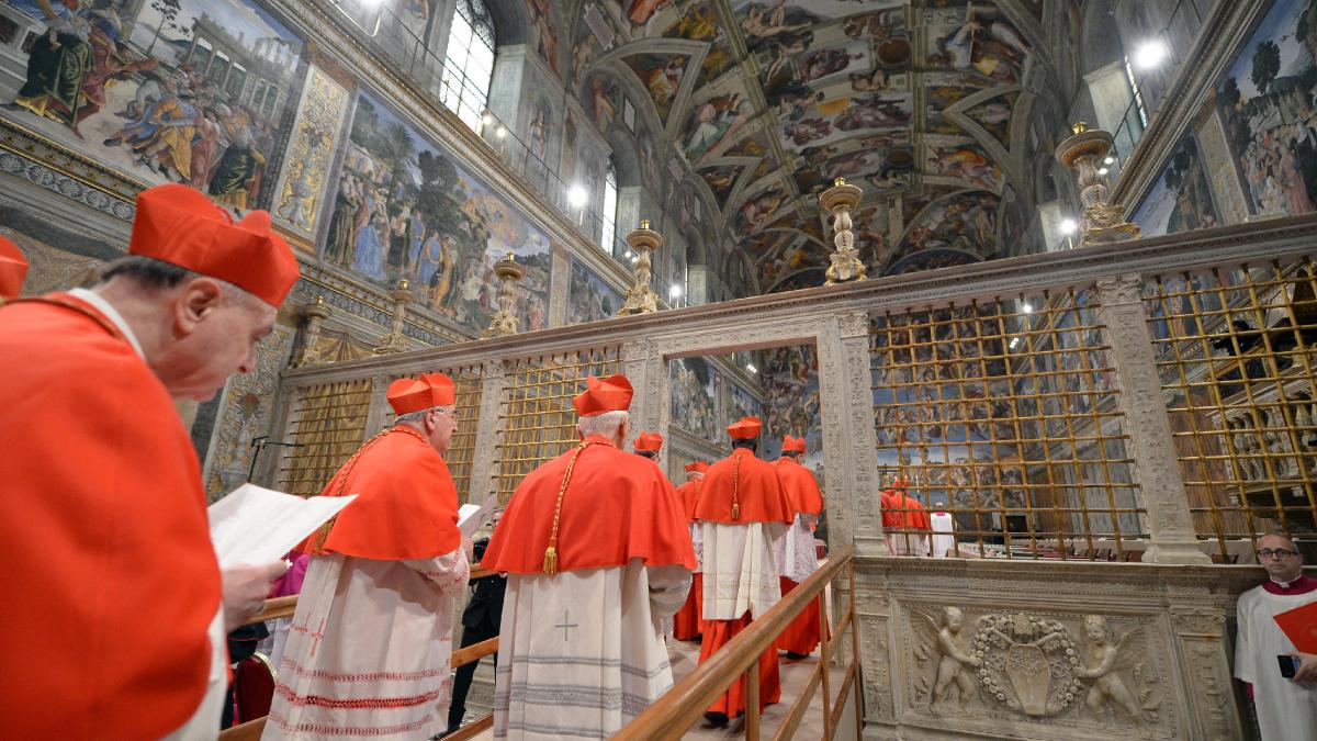 VATICAN-POPE-CONCLAVE-SISTINE0A-2013