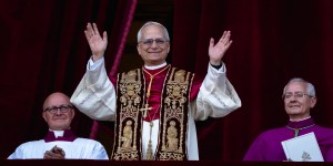 12 Beautiful images from Pope Leo&#8217;s 1st two weeks