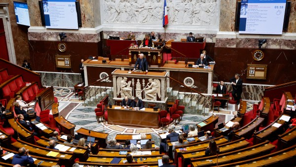 Corner Item Image - End-of-life and palliative care take center stage in France