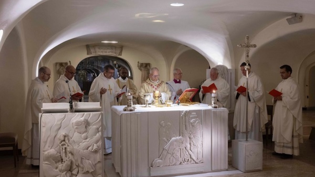 pope-leo-peters-tomb.jpeg
