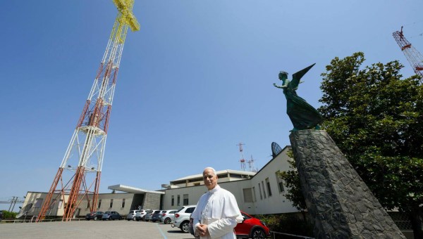 Pope-Leo-XIV-Visit-Vatican Radio