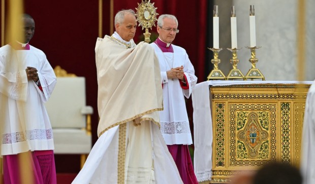 Corner Hero Image - Pope: A reminder comes from Corpus Christi processions